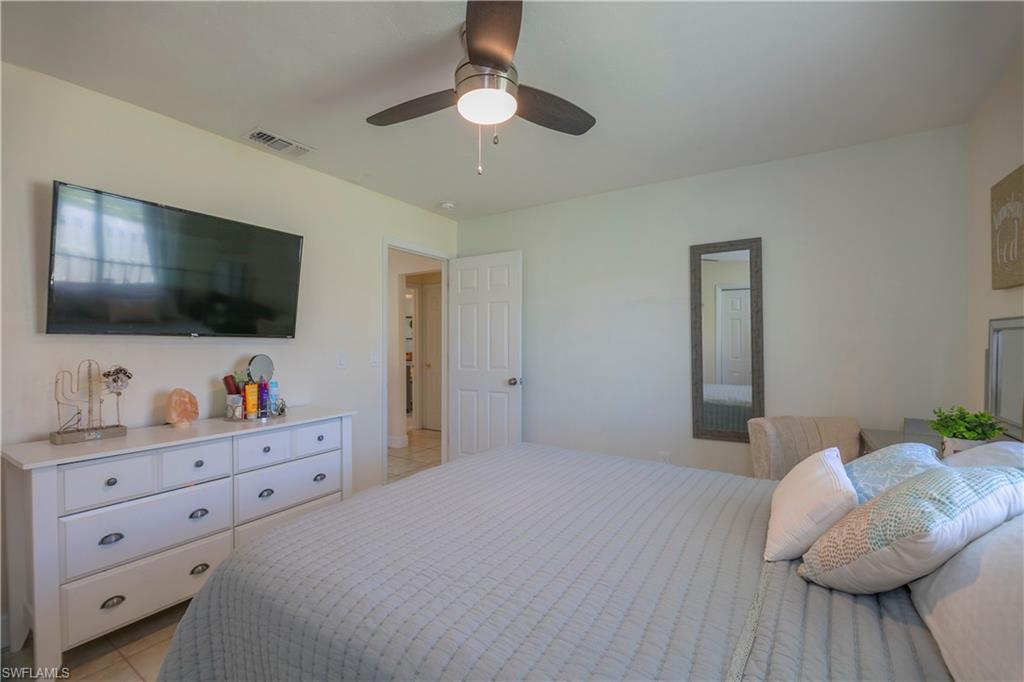 NAPLES PARK - Residential