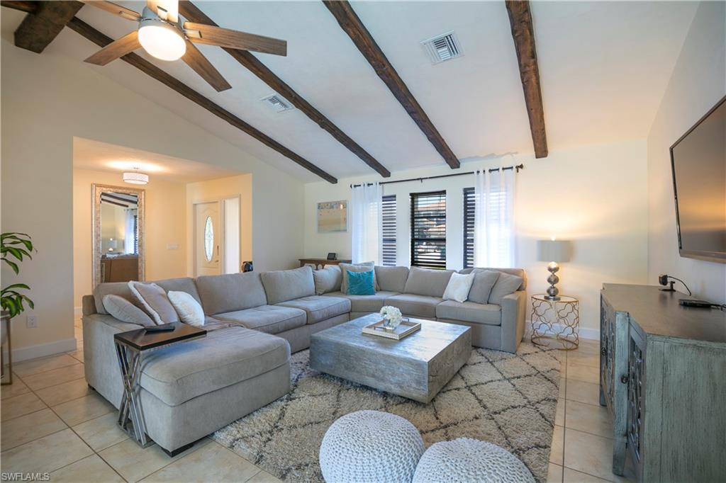 NAPLES PARK - Residential