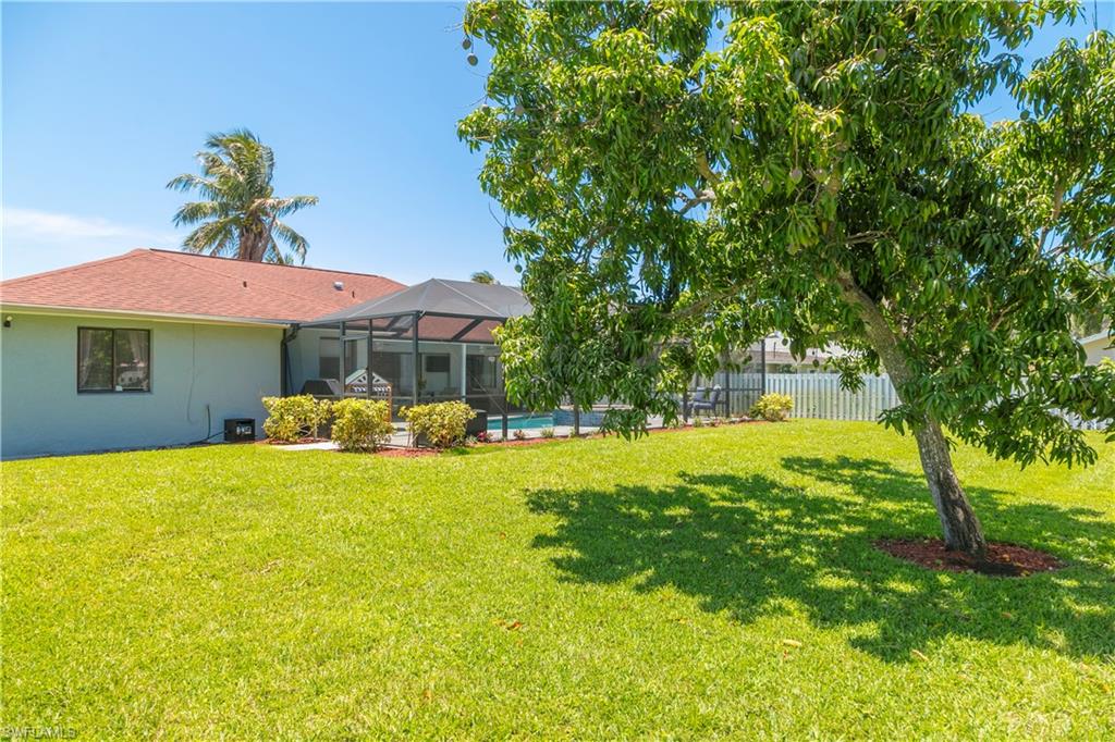 NAPLES PARK - Residential