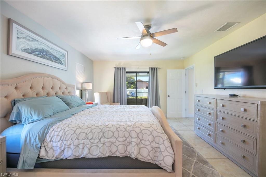 NAPLES PARK - Residential