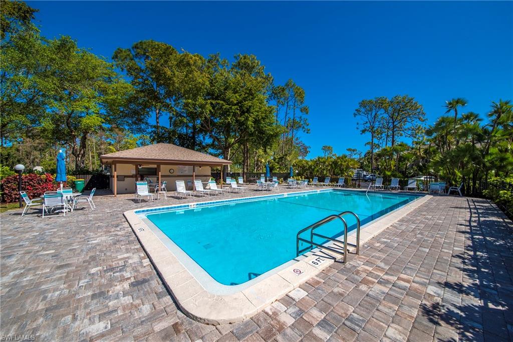 HAMPTONS AT KINGS LAKE - Residential