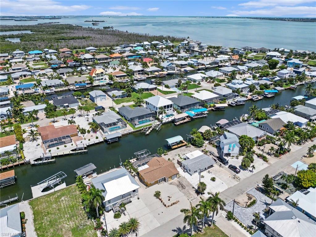 PINE ISLAND SHORES UNIT 5 - Residential