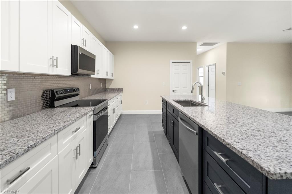 LEHIGH ACRES - Residential Lease