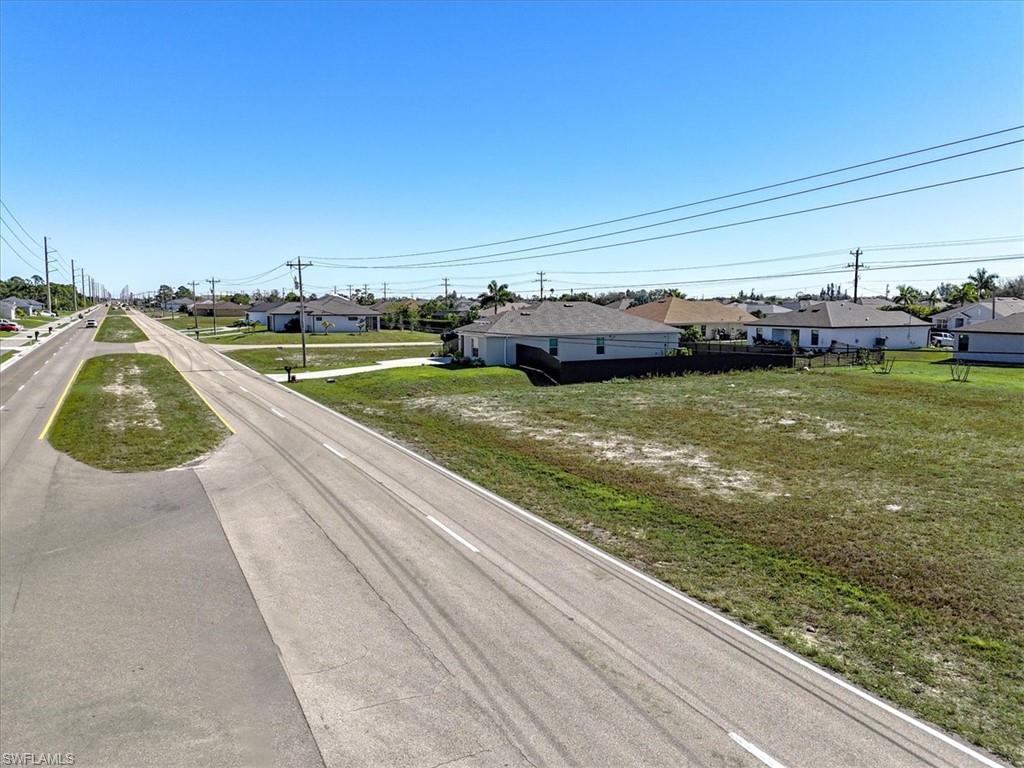 CAPE CORAL - Land