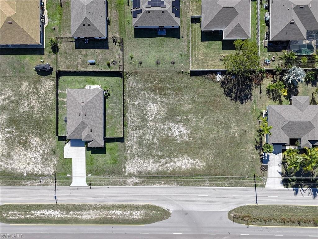 CAPE CORAL - Land
