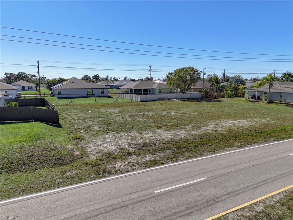 CAPE CORAL - Land