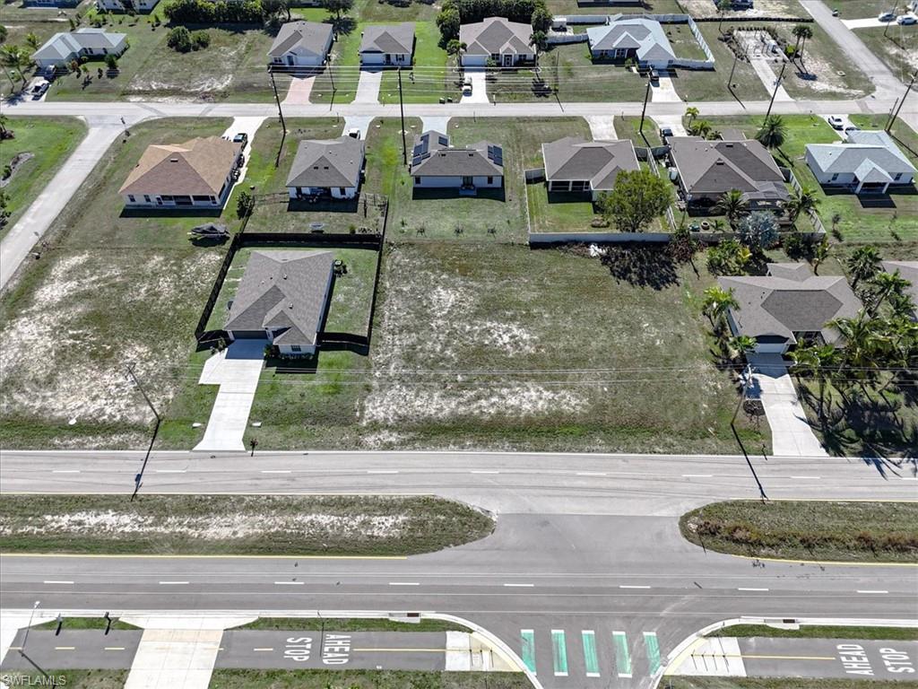 CAPE CORAL - Land