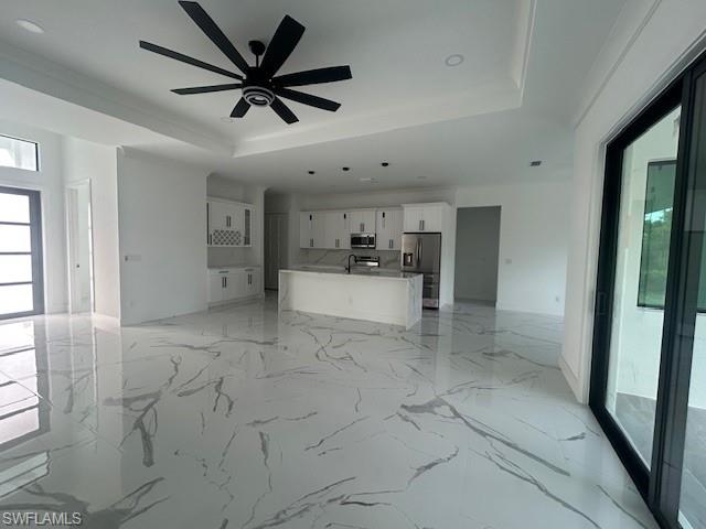 GOLDEN GATE ESTATES - Residential