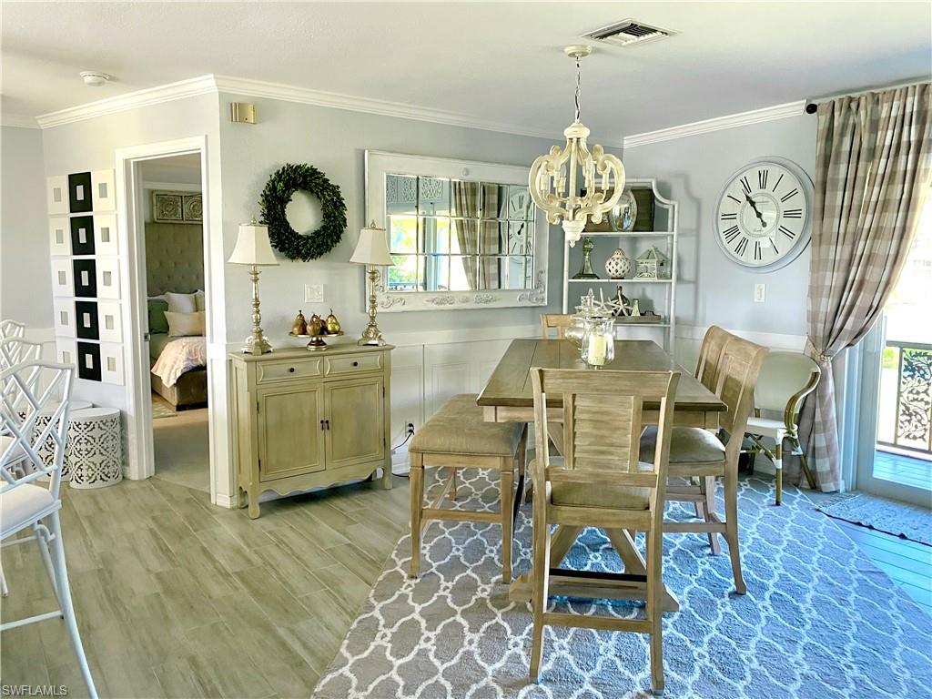 GLADES COUNTRY CLUB - Residential Lease