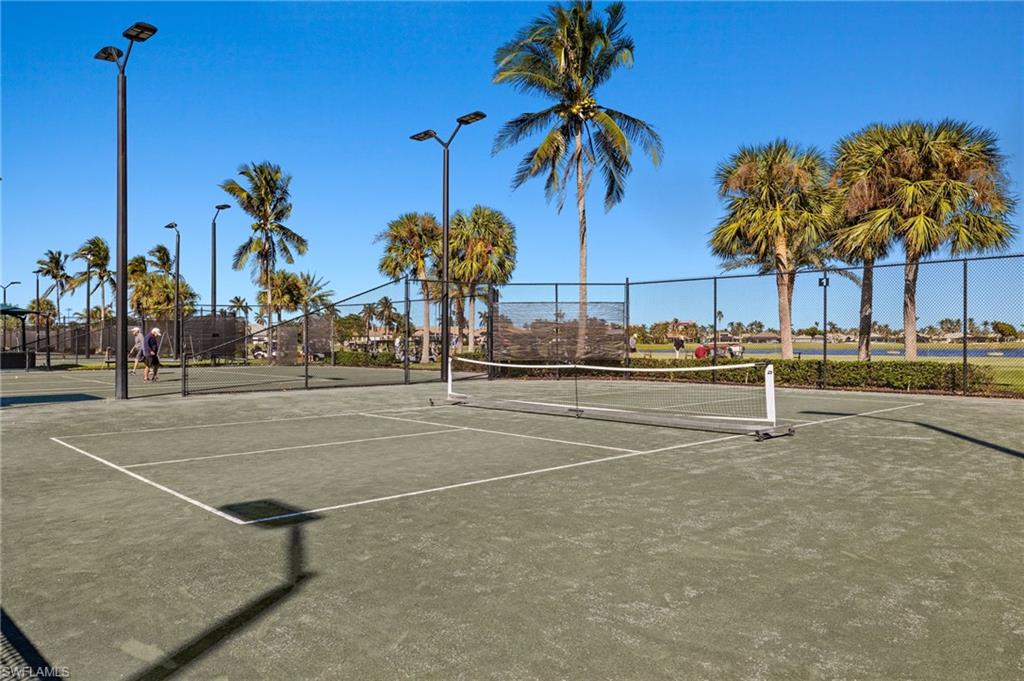 LEXINGTON COUNTRY CLUB - Residential Lease
