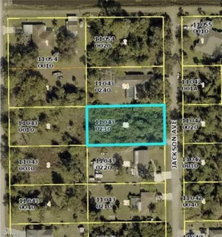 LEHIGH ACRES - Land