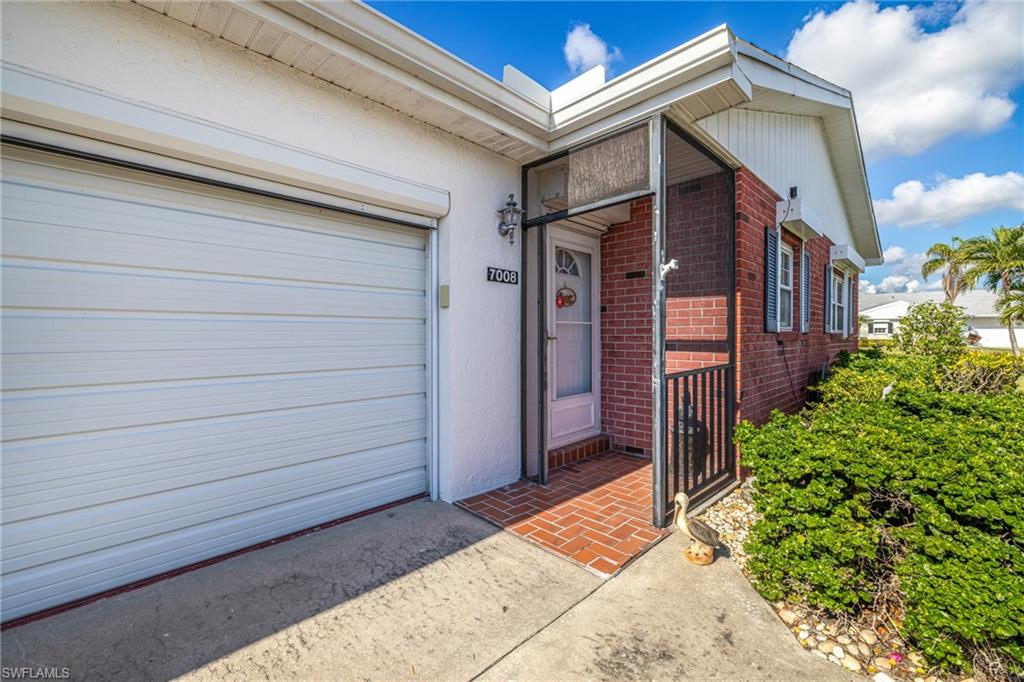 MYERLEE GOLFSIDE EAST CONDO - Residential