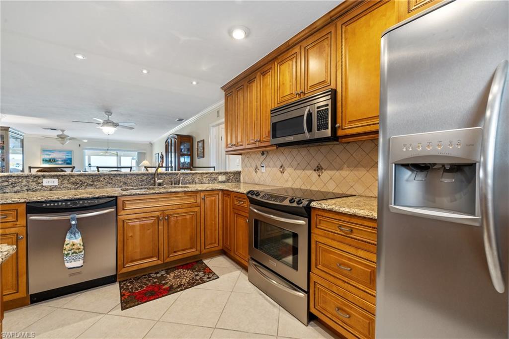 MYERLEE GOLFSIDE EAST CONDO - Residential