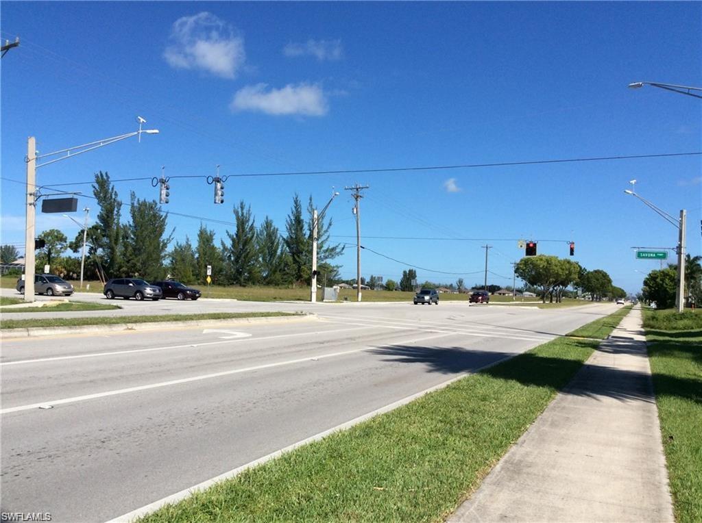 CAPE CORAL - Land