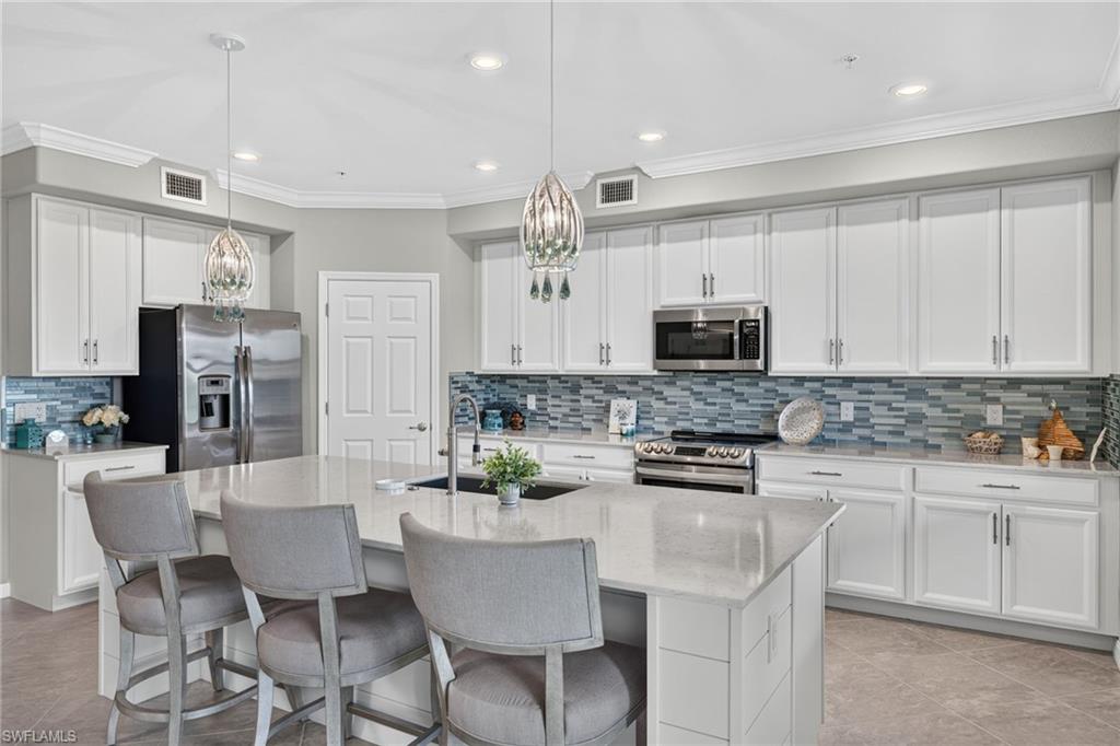 BONITA NATIONAL GOLF AND COUNTRY CLUB - Residential