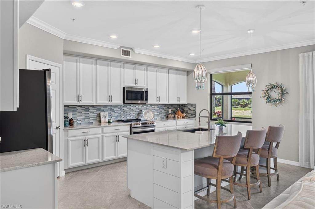 BONITA NATIONAL GOLF AND COUNTRY CLUB - Residential