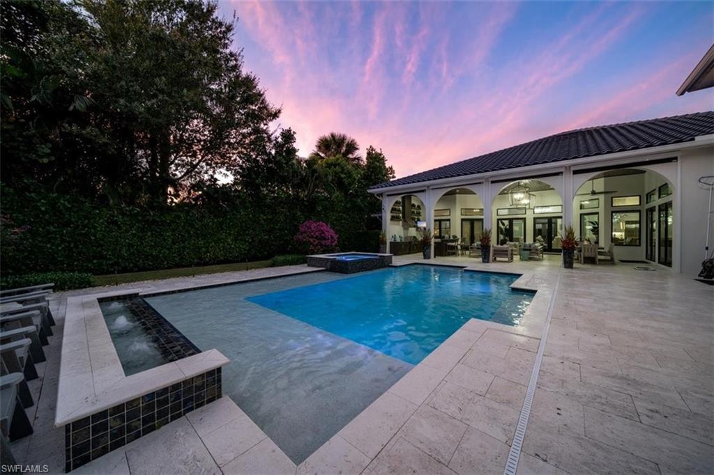 MOORINGS - Residential