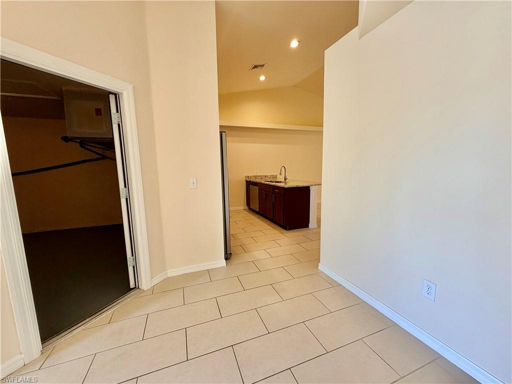 CAPE CORAL - Residential Lease