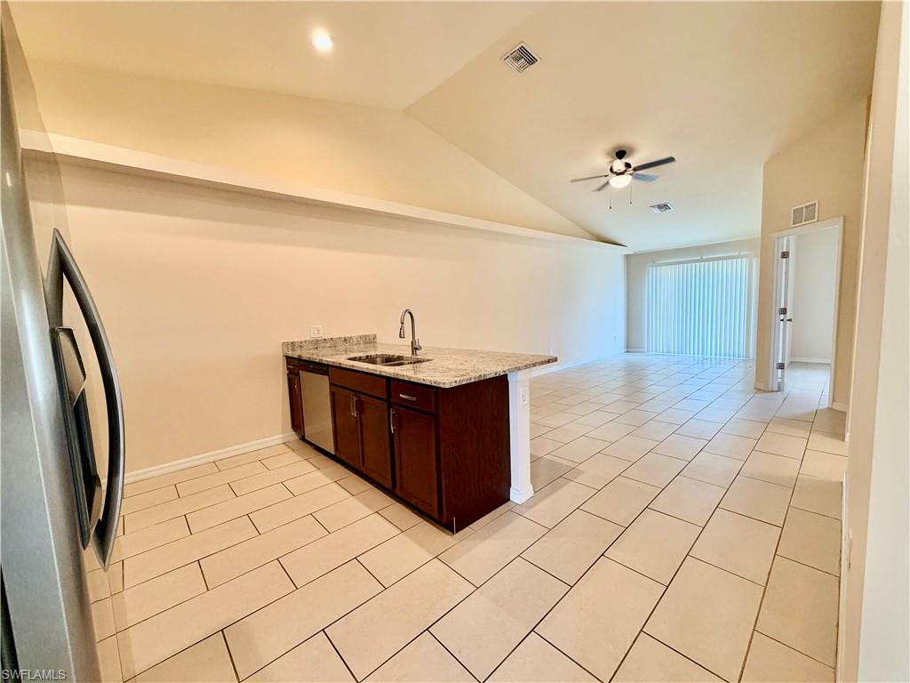 CAPE CORAL - Residential Lease
