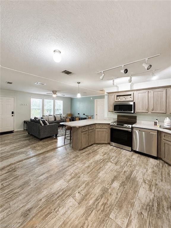 LEHIGH ACRES - Residential Lease