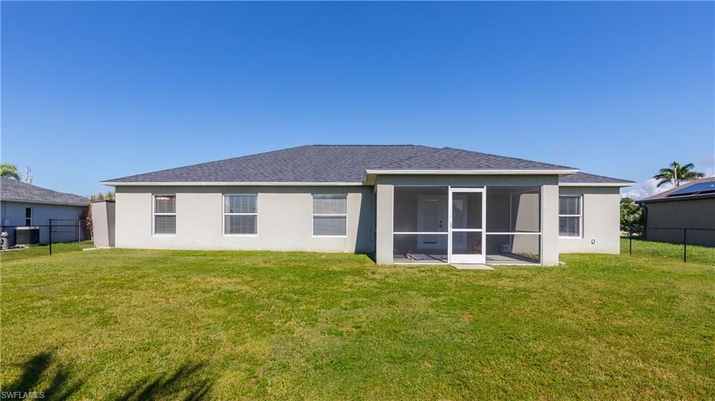 CAPE CORAL - Residential