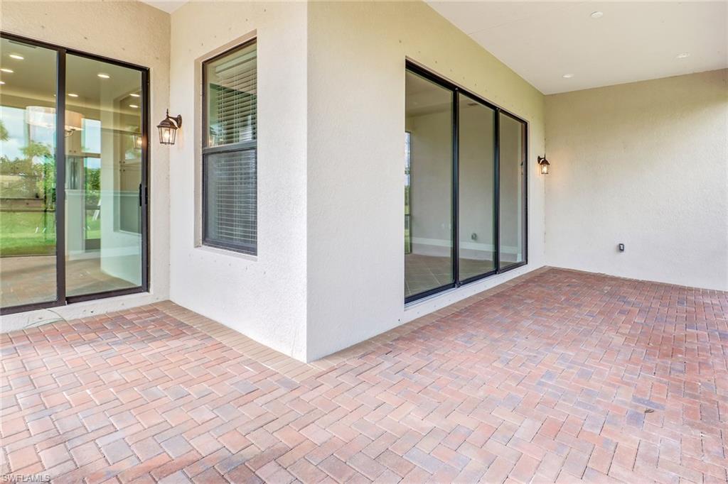 STONECREEK - Residential