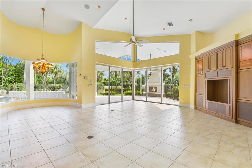 ESTATES AT GREY OAKS - Residential