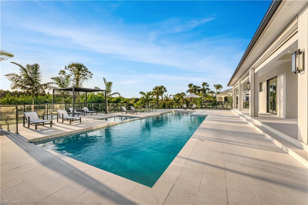 AUDUBON COUNTRY CLUB - Residential