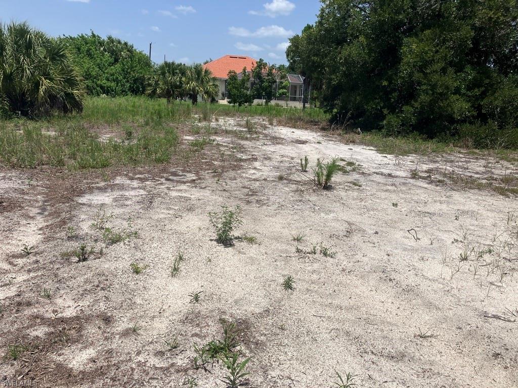 PORT CHARLOTTE - Land
