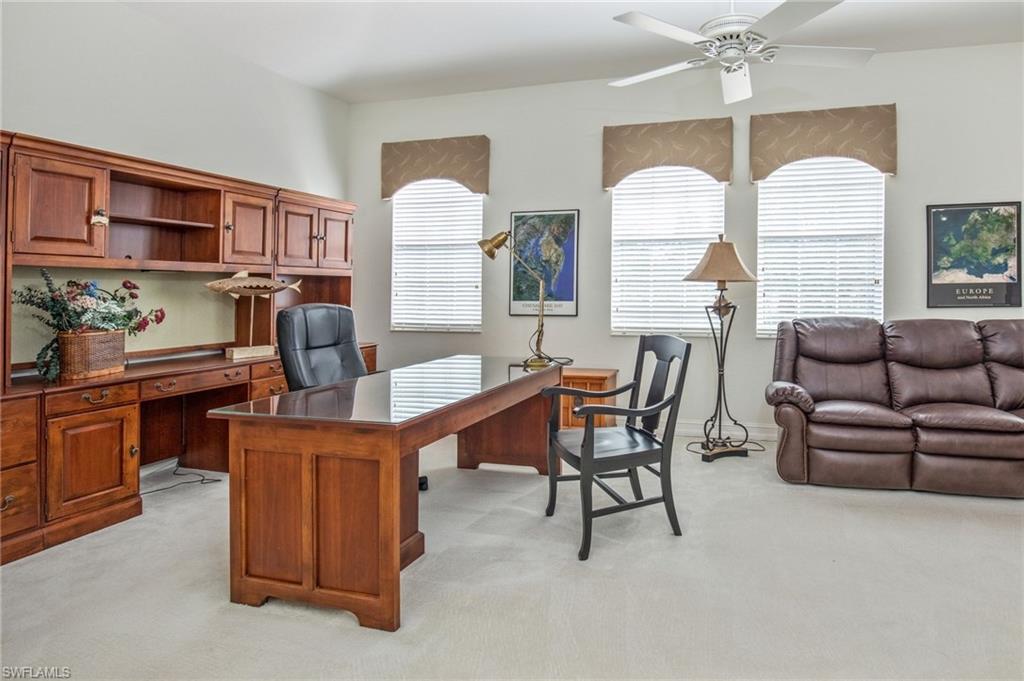 LANCASTER SQUARE - Residential