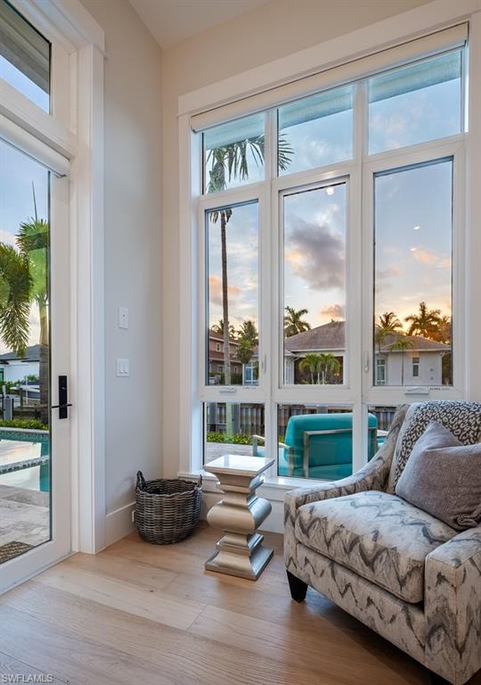 ROYAL HARBOR - Residential