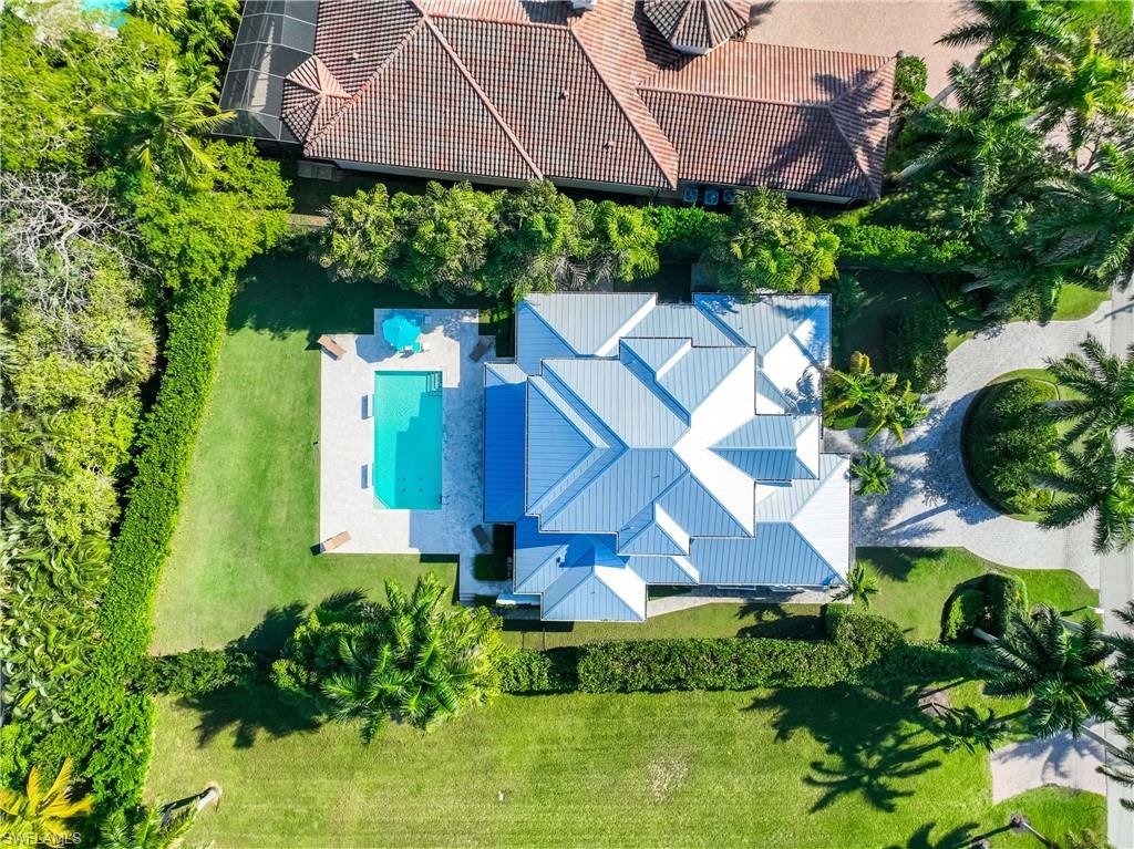 MOORINGS - Residential