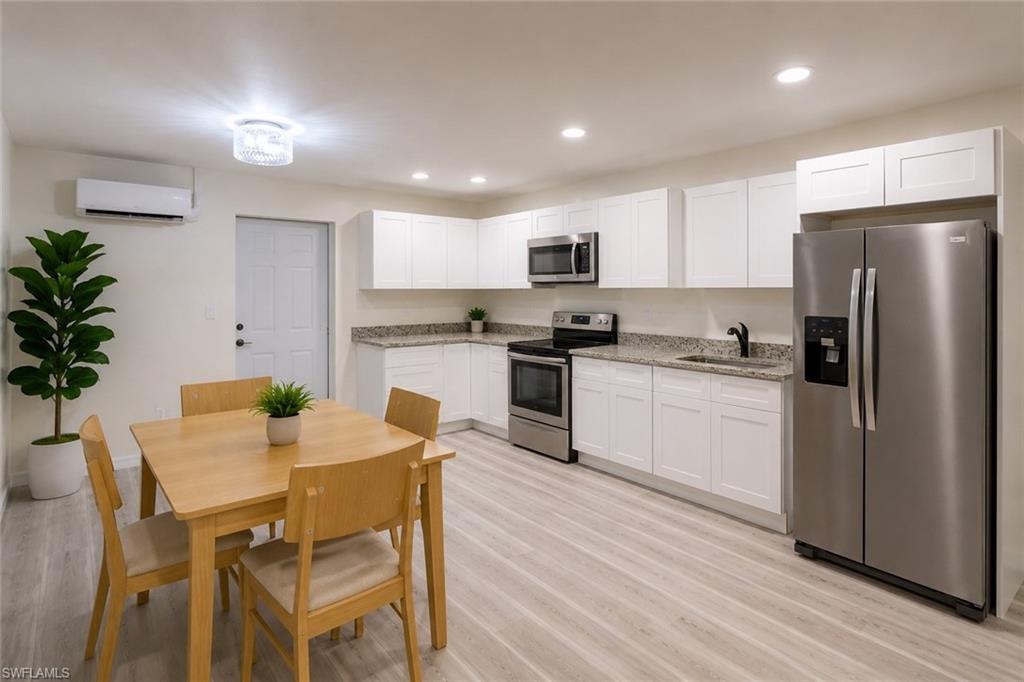 FORT MYERS - Residential Lease
