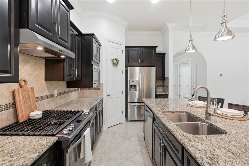 GREYHAWK AT GOLF CLUB OF THE EVERGLADES - Residential