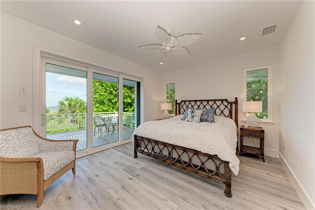 BAY TO BEACH - Residential