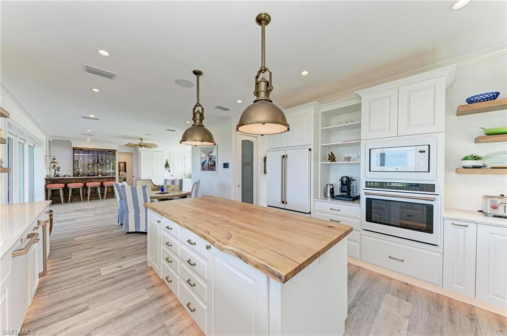 BAY TO BEACH - Residential