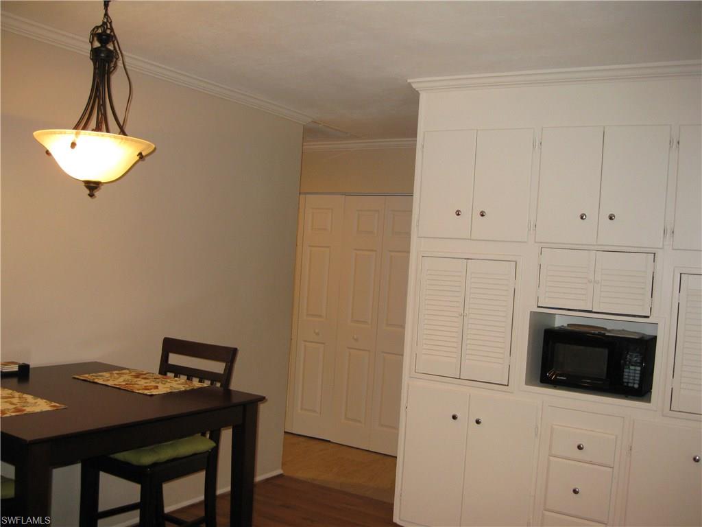 WESTLAKE - Residential