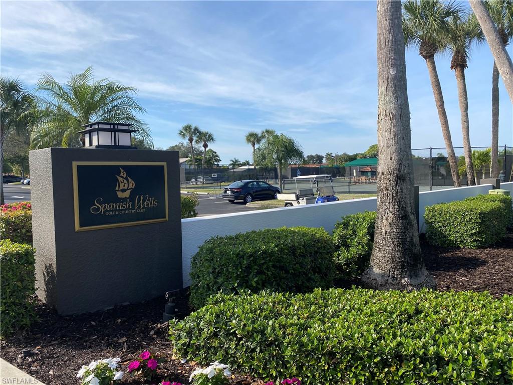 LAS BRISAS AT SPANISH WELLS - Residential