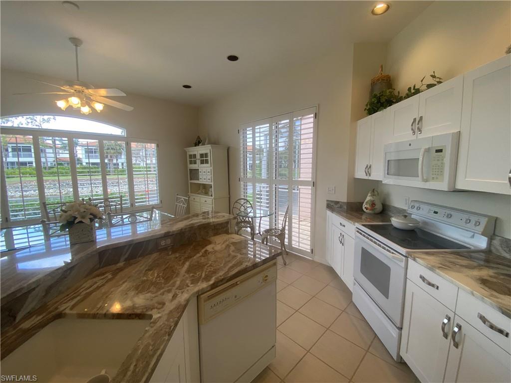 LAS BRISAS AT SPANISH WELLS - Residential