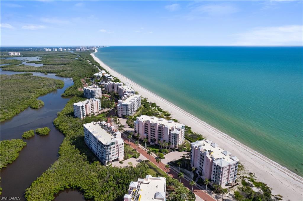 BAREFOOT BEACH CLUB - Residential