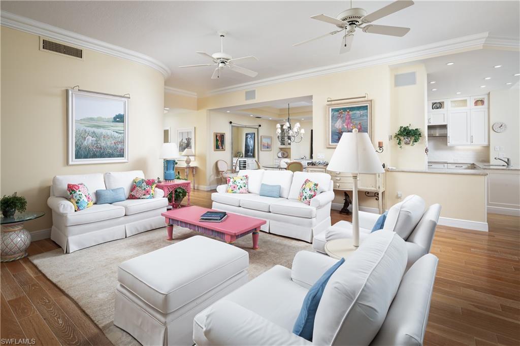 BAREFOOT BEACH CLUB - Residential