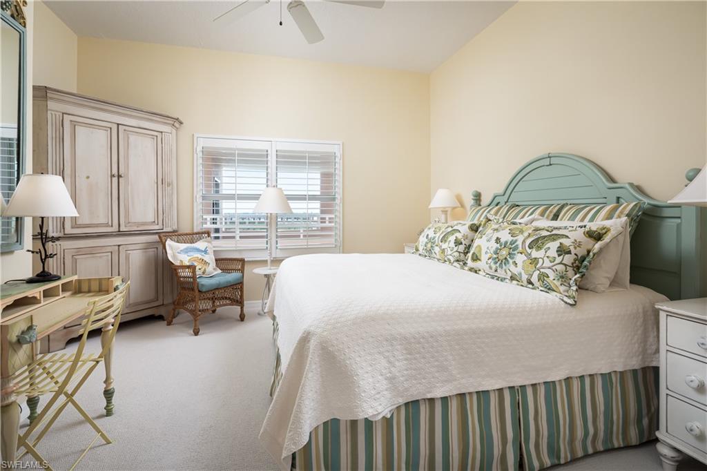 BAREFOOT BEACH CLUB - Residential