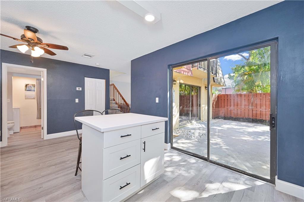 PARKWOODS TOWNHOUSE COMMUNITY - Residential