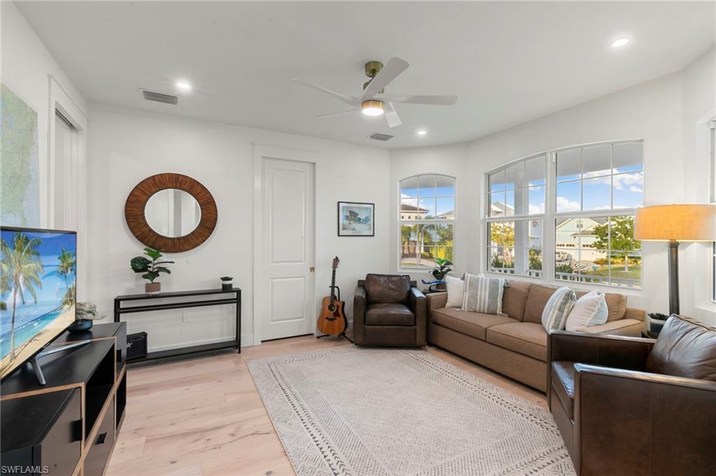 BROOKSIDE - Residential