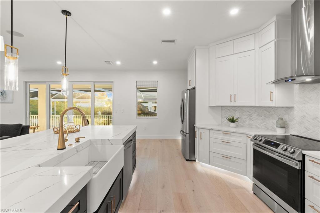 BROOKSIDE - Residential