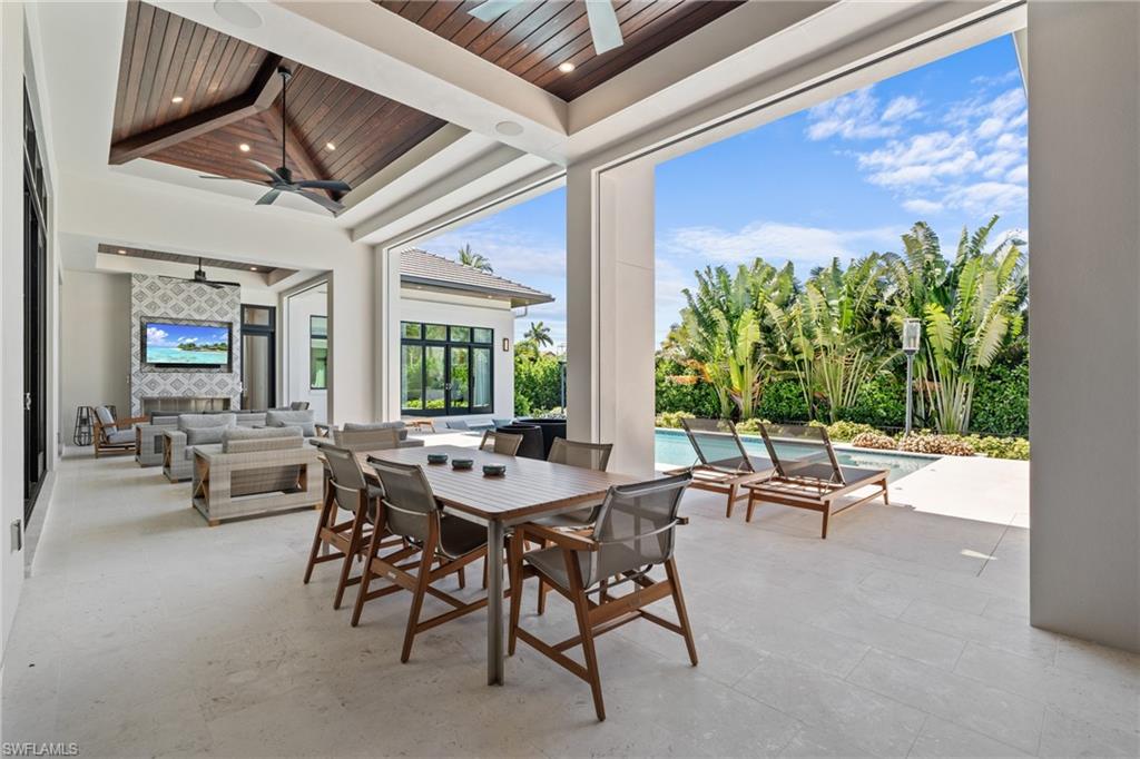 PARK SHORE - Residential