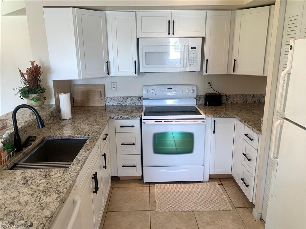 THE ENCLAVE AT NAPLES - Residential Lease