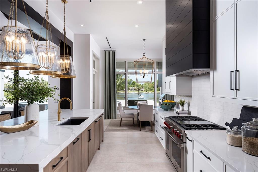 PINE RIDGE - Residential