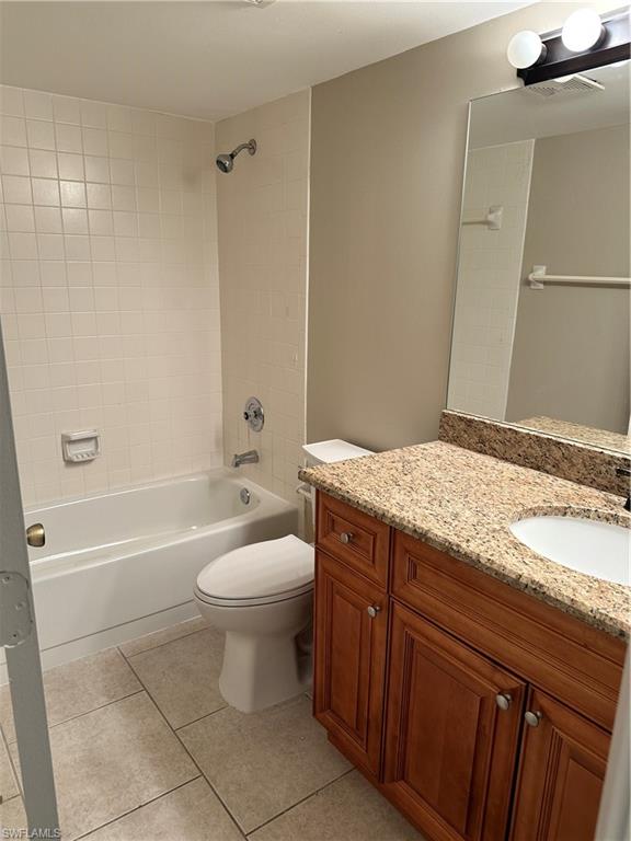 NAPLES TWIN LAKES - Residential Income