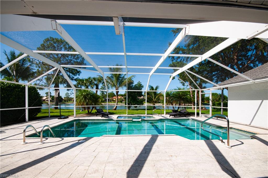 BERKSHIRE LAKES - Residential